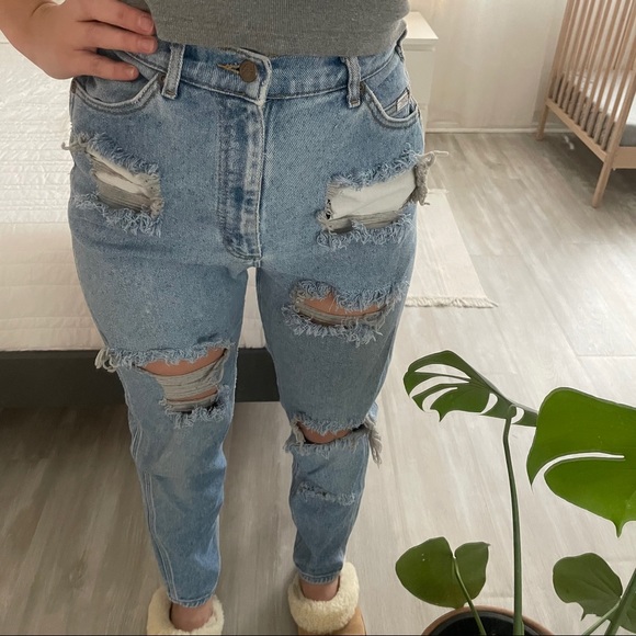 Vintage Denim - Vintage Lee Distressed Mom Jeans